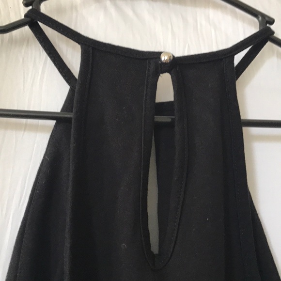 Black dress - Picture 3 of 3